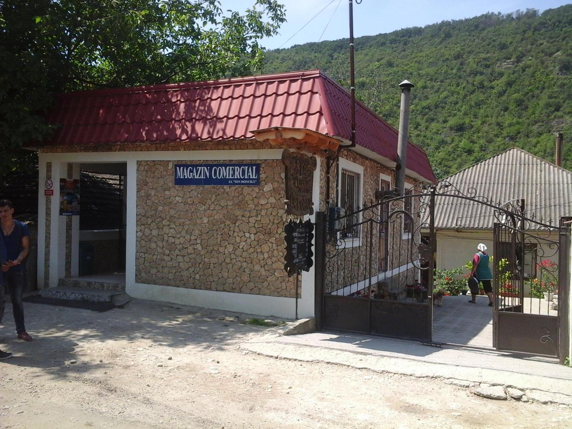 Hotel La Popas Orhei Exteriér fotografie